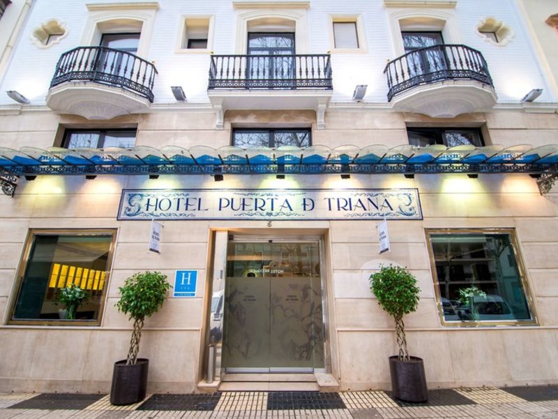 ola Culpa medio litro Hotel Accesible en Sevilla | Petit Palace Puerta de Triana