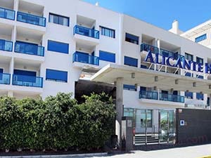 Acceso Apartamentos turísticos Alicante Hills